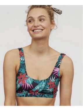 H&M x Stranger Things Demogorgon Floral Bikini Top Black Green Scoop Neck Size 4